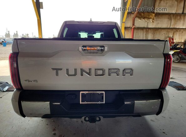 5TFMA5DB0RX143607 2024 TOYOTA TUNDRA White Вид ззаду