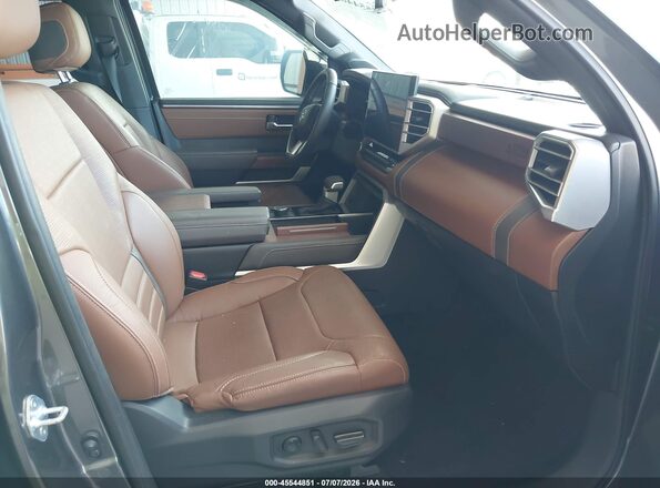 5TFMA5DB1SX284238 2025 TOYOTA TUNDRA Gray წინა სალონის ხედი