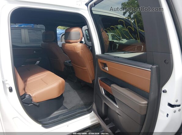 5TFMA5DB1SX319747 2025 TOYOTA TUNDRA Белый Вид наклейки с VIN-кодом