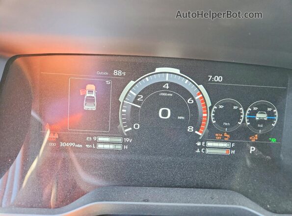 5TFMA5DBXPX110739 2023 TOYOTA TUNDRA Silver Սարքավորումների վահանակի տեսք