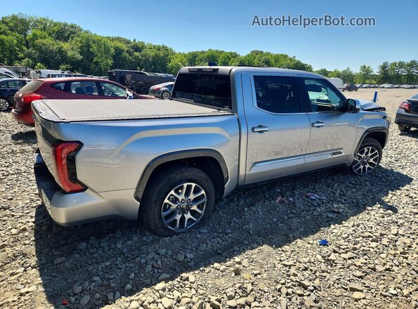 5TFMA5DBXTX390592 2026 TOYOTA TUNDRA Silver Հետևի աջ