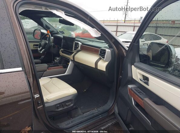 5TFMC5AB1PX002184 2023 TOYOTA TUNDRA HYBRID Brown Front interior view