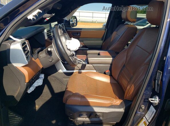 5TFMC5DB1NX002162 2022 TOYOTA TUNDRA Синий Вид салона спереди