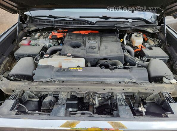 5TFMC5DB6NX006689 2022 TOYOTA TUNDRA Коричневый Вид задней части салона