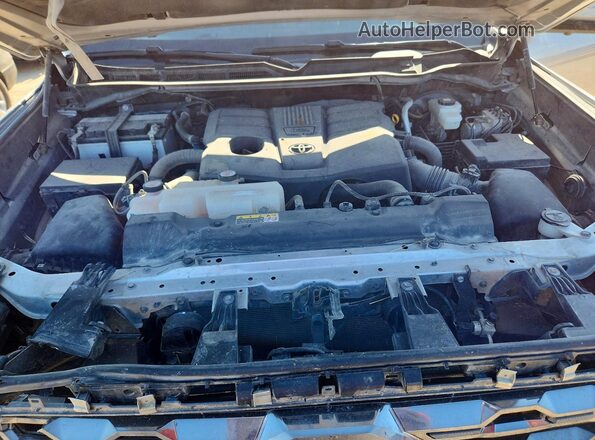 5TFNA5DB3PX085963 2023 TOYOTA TUNDRA Silver Սալոնի հետևի տեսք