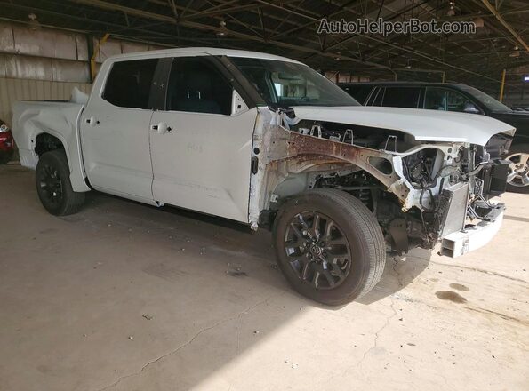 5TFNA5DB5SX285168 2025 TOYOTA TUNDRA Белый Передняя правая четверть