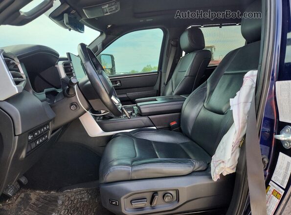 5TFNA5EC4NX001699 2022 TOYOTA TUNDRA Black Вид салону спереду