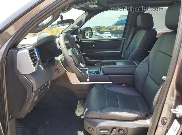 5TFNC5DB1SX109342 2025 TOYOTA TUNDRA Gray Widok wnętrza z przodu