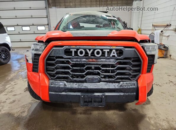 5TFPC5DB0NX003199 2022 TOYOTA TUNDRA Orange Вид спереду