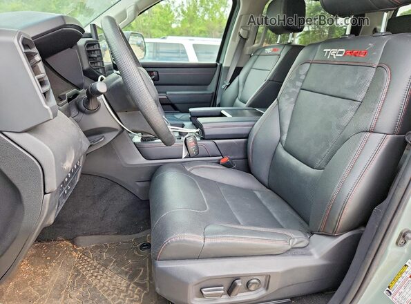5TFPC5DB0NX003820 2022 TOYOTA TUNDRA Teal წინა სალონის ხედი