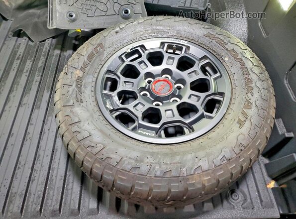 5TFPC5DB2TX125253 2026 TOYOTA TUNDRA Charcoal Շարժիչի բաժամունքի տեսք
