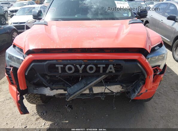 5TFPC5DB7PX023999 2023 TOYOTA TUNDRA HYBRID Orange Widok wnętrza z tyłu