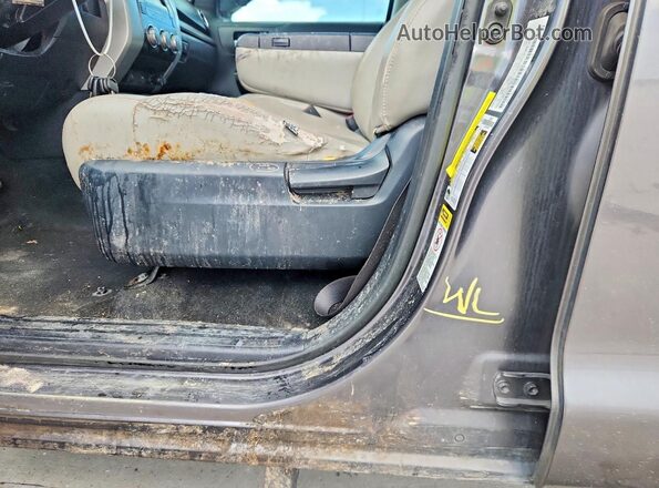 5TFRM5F18HX120382 2017 TOYOTA TUNDRA Gray ძრავის განყოფილების ხედი