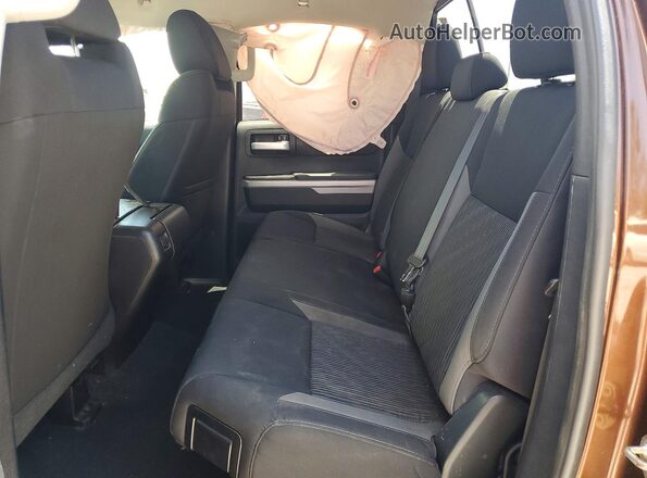 5TFRW5F12GX192350 2016 TOYOTA TUNDRA Brown Vista de los asientos traseros