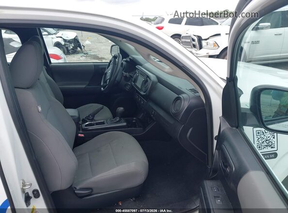 5TFRX5GN1GX058153 2016 TOYOTA TACOMA White Front interior view