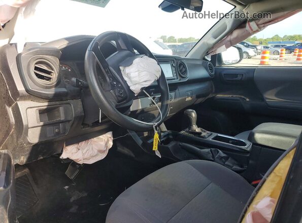 5TFRX5GN2KX161140 2019 TOYOTA TACOMA White Vista del salpicadero