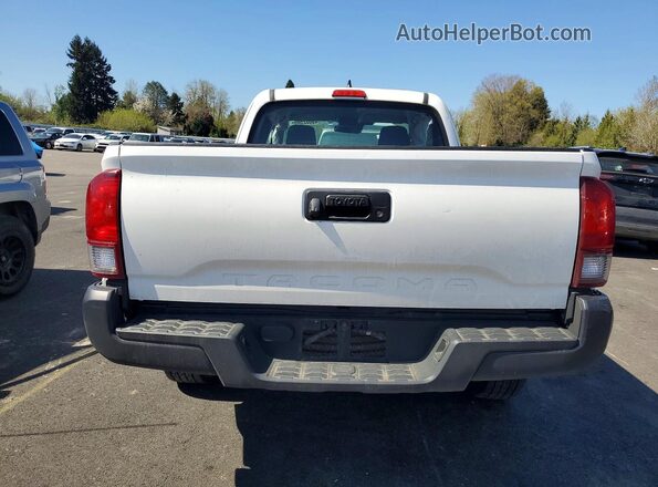 5TFRX5GN4JX116764 2018 TOYOTA TACOMA White Вид ззаду