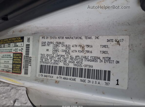 5TFRX5GN7JX105967 2018 TOYOTA TACOMA White Вид підкапотного простору