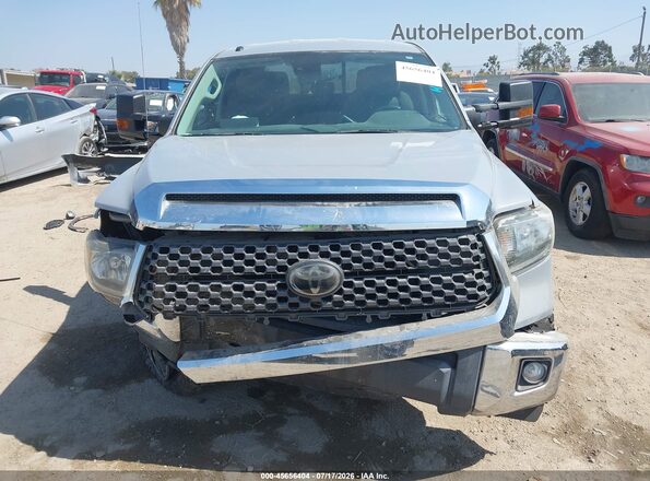 5TFRY5F13KX250968 2019 TOYOTA TUNDRA Gray Vista interior trasera