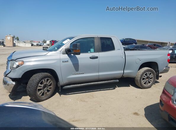 5TFRY5F13KX250968 2019 TOYOTA TUNDRA Gray 