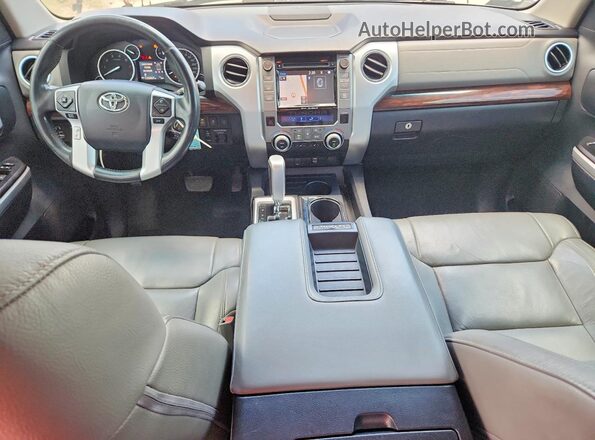 5TFSW5F16HX229080 2017 TOYOTA TUNDRA Gray წინა პანელის ხედი