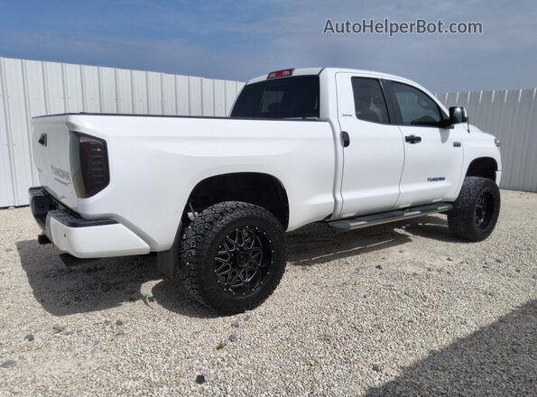 5TFSW5F19GX200946 2016 TOYOTA TUNDRA Белый 