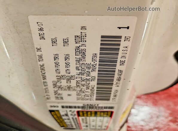 5TFSX5EN2HX054411 2017 TOYOTA TACOMA White Engine compartment view