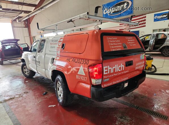 5TFSX5EN2HX054411 2017 TOYOTA TACOMA White 