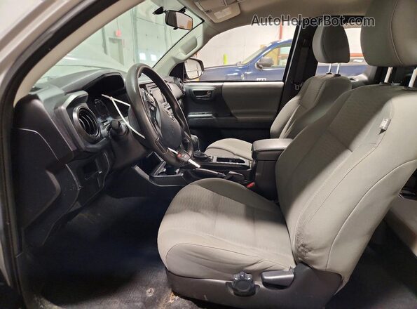 5TFSX5ENXGX043784 2016 TOYOTA TACOMA Silver Widok wnętrza z przodu