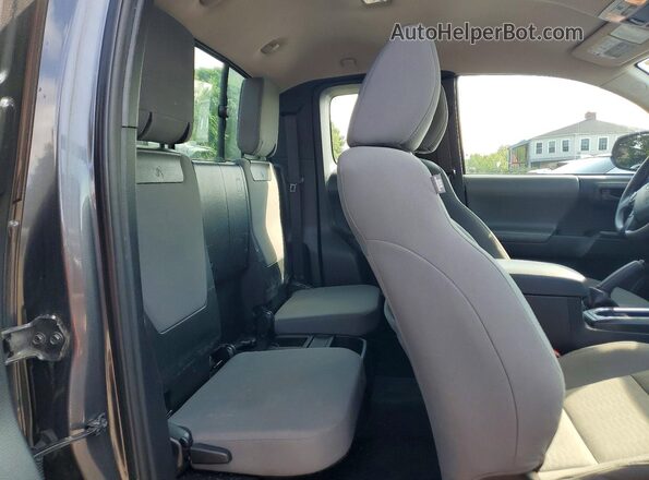 5TFSX5ENXJX061483 2018 TOYOTA TACOMA Gray უკანა სავარძლების ხედი