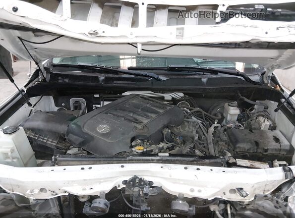 5TFUM5F13GX065574 2016 TOYOTA TUNDRA White Հետևի տեսք