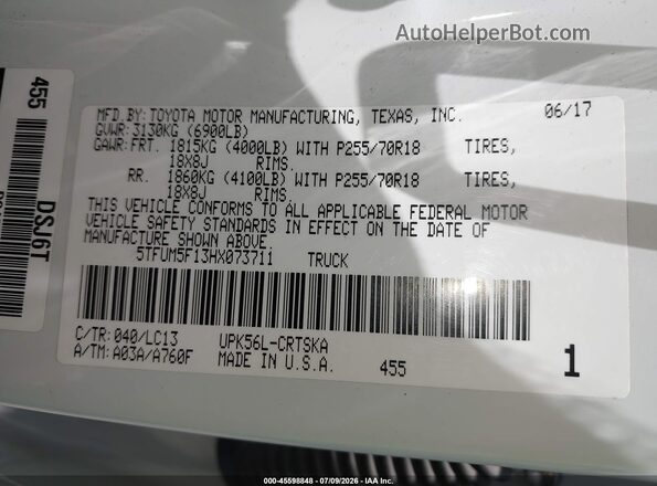 5TFUM5F13HX073711 2017 TOYOTA TUNDRA Белый Вид подкапотного пространства