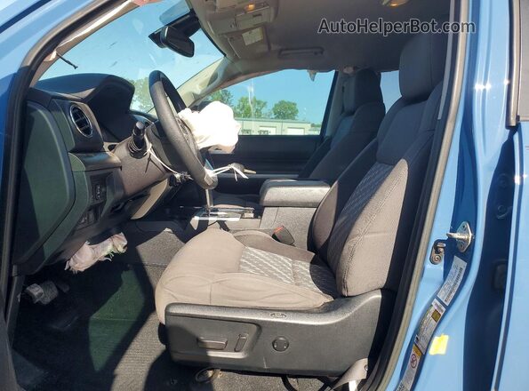 5TFUW5F12KX779344 2019 TOYOTA TUNDRA Blue წინა სალონის ხედი