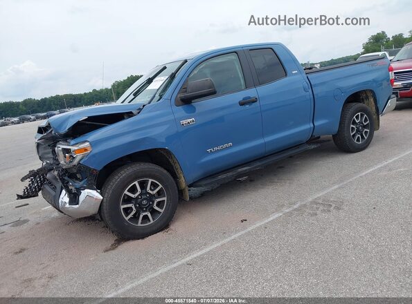5TFUW5F13JX741457 2018 TOYOTA TUNDRA Blue Vista tres cuartos delantera izquierda