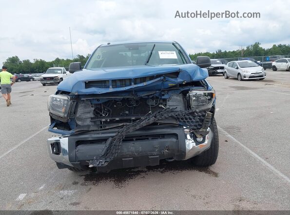 5TFUW5F13JX741457 2018 TOYOTA TUNDRA Blue Vista interior trasera