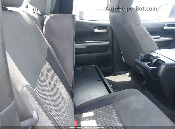 5TFUW5F14JX686792 2018 TOYOTA TUNDRA Gray Widok naklejki z numerem VIN