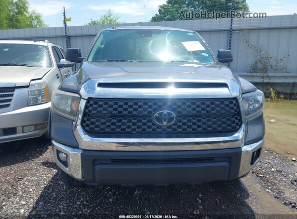 5TFUW5F14JX686792 2018 TOYOTA TUNDRA Gray Widok zestawu wskaźników