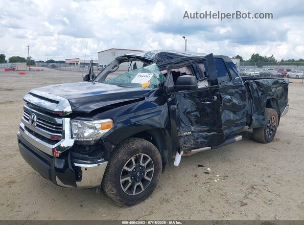 5TFUY5F11HX596102 2017 TOYOTA TUNDRA Black Front view