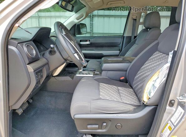 5TFUY5F19MX045801 2021 TOYOTA TUNDRA Silver Vista interior delantera