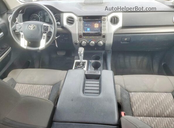 5TFUY5F1XJX754331 2018 TOYOTA TUNDRA Blue Առջևի վահանակի տեսք