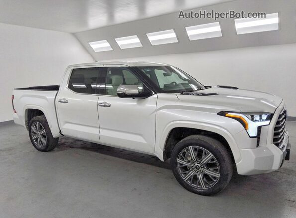 5TFVC5DB4PX033428 2023 TOYOTA TUNDRA White Передня права чверть