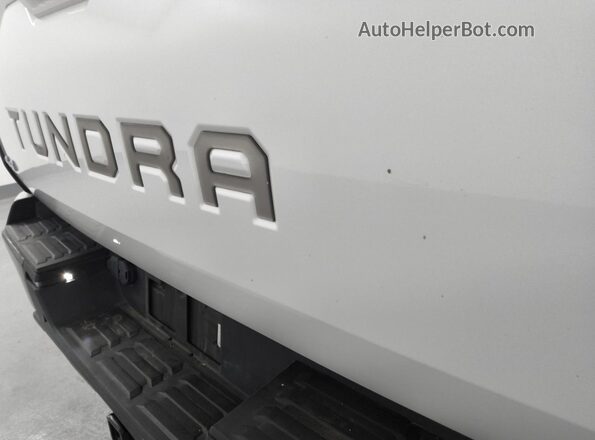 5TFVC5DB4PX033428 2023 TOYOTA TUNDRA White 