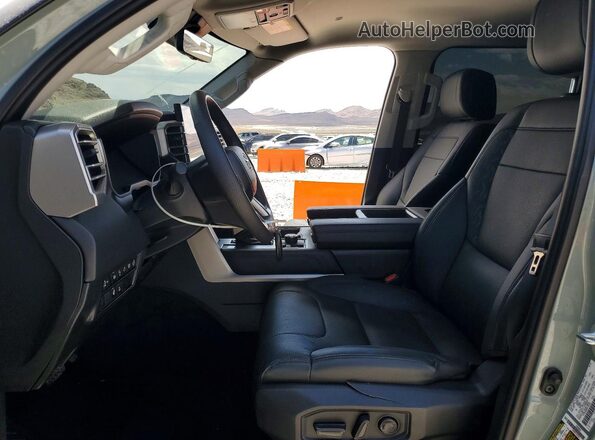 5TFWA5DB2RX192624 2024 TOYOTA TUNDRA Серый Вид салона спереди