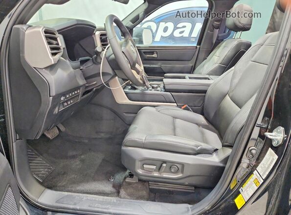 5TFWA5DB5SX245631 2025 TOYOTA TUNDRA Black Widok wnętrza z przodu