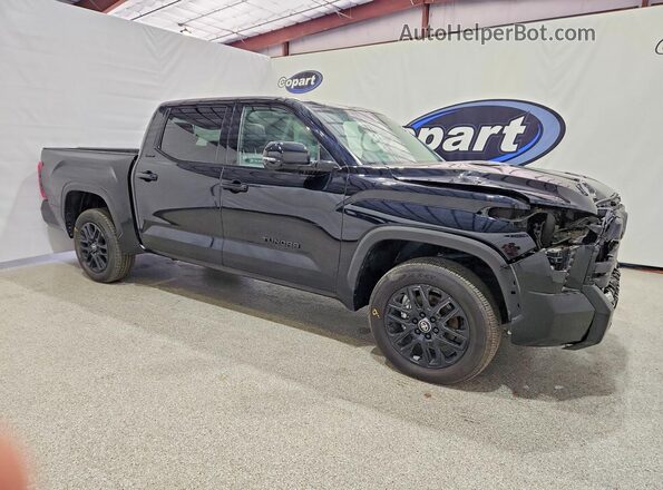 5TFWA5DB5SX245631 2025 TOYOTA TUNDRA Black Przód prawy