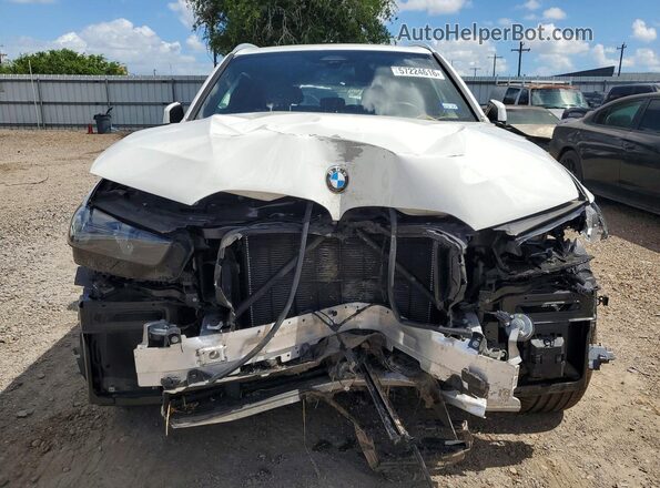 5UX13EU04R9W11580 2024 BMW X5 White Դիմացի տեսք