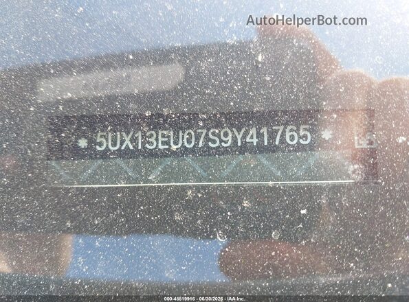 5UX13EU07S9Y41765 2025 BMW X5 Gray 