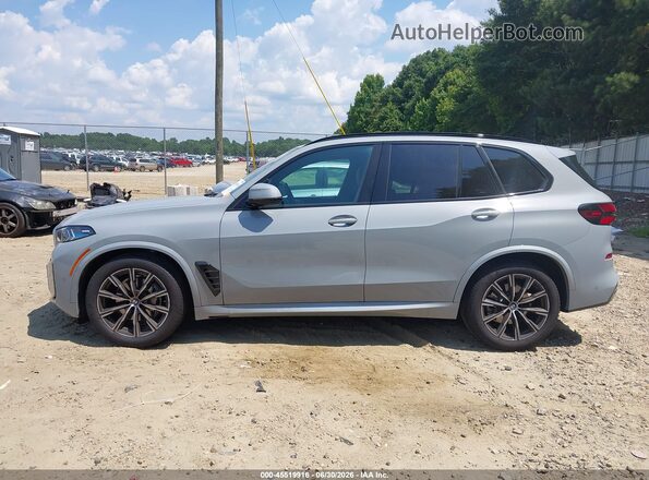 5UX13EU07S9Y41765 2025 BMW X5 Gray სალონის 360-გრადუსიანი ხედი