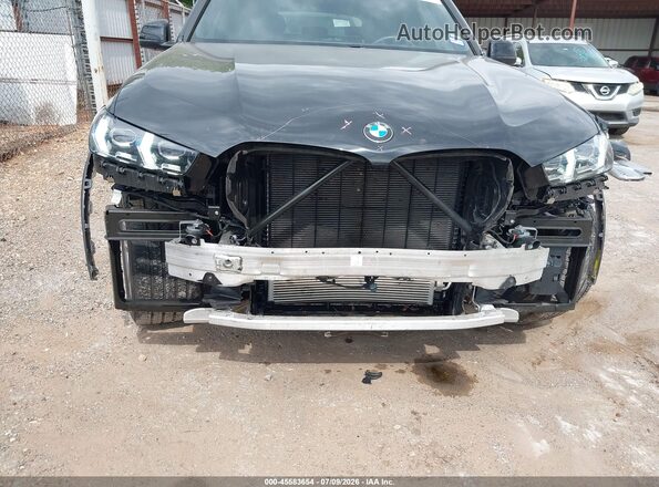5UX13EU07T9052842 2026 BMW X5 Black Front view
