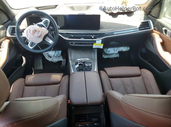 5UX13EU09T9301402 2026 BMW X5 Black Вид панелі приладів